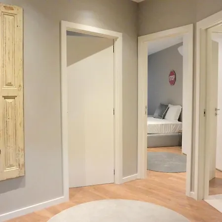 Lf Camelia Deluxe Apartment, By Flat In * Порту