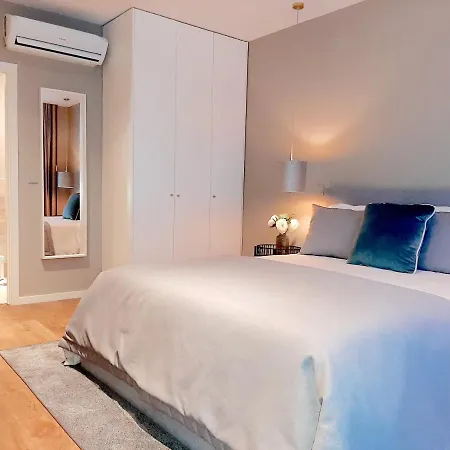 Lf Camelia Deluxe Apartment, By Flat In Porto