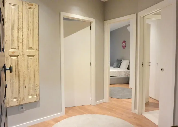 Lf Porto Camelia Deluxe Apartment, By Lf Apartments * Πόρτο